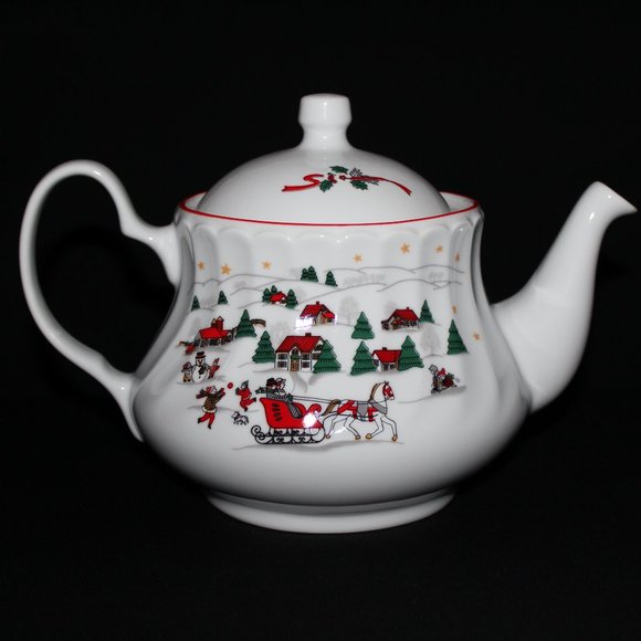 Kopin Christmas Pleasure Teapot | Vintage Christmas Tea Pot - Picture 3 of 13